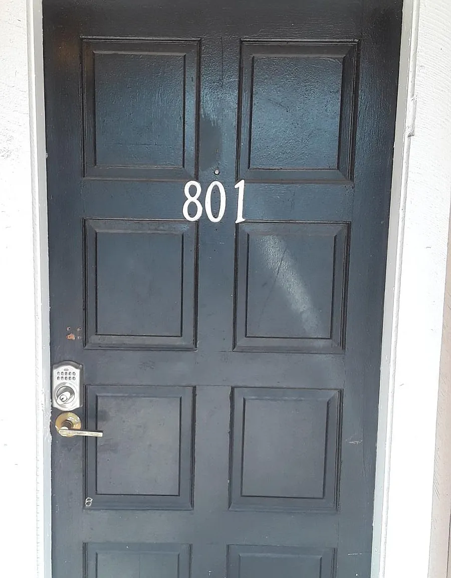 1 bed, 762 sqft, $1,375 — Photo 3