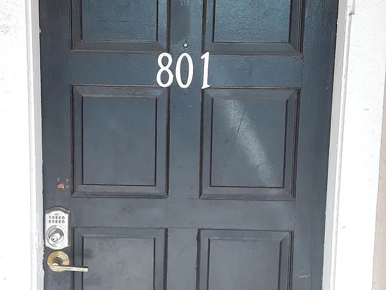 200 Country Club Dr #801 — Photo 3