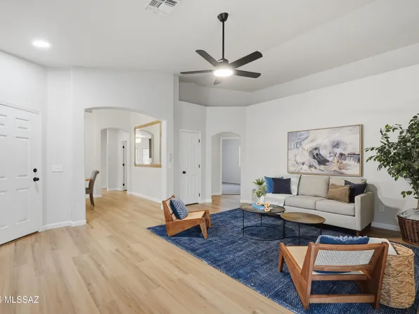 7422 W River Rim Pl, Tucson, AZ 85743