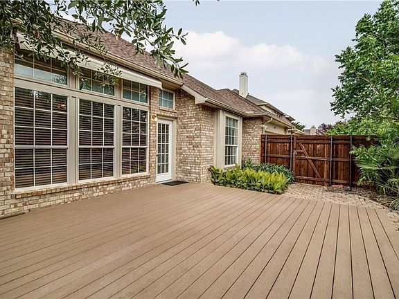 4th image of 11017 Knoxville Ln
