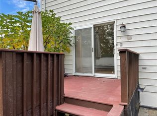 126 E Stevens Ave #A, Valhalla, NY 10595