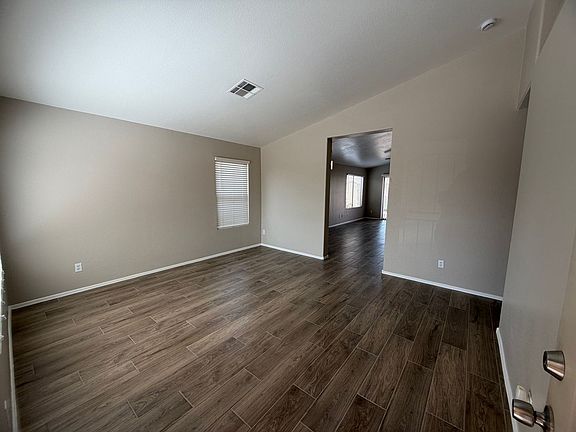 3rd image of 16719 N 160th Ave