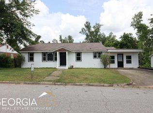 15 Watson Dr, Newnan, GA 30263