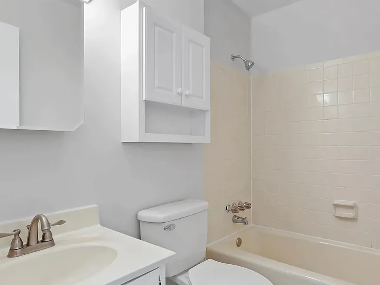12231 Cinnamon St — Photo 5