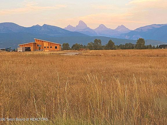 2nd image of 4799 Wydaho Ranch Trl
