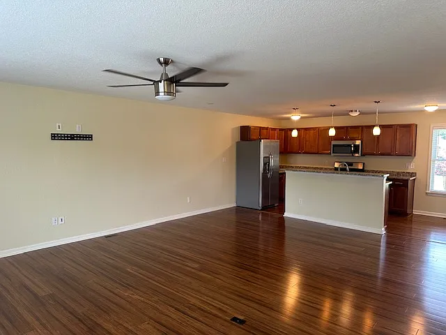5816 Miss Coral Ct — Photo 15