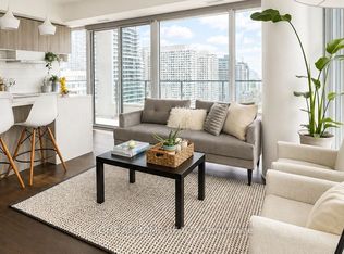 5 Soudan Ave #2004, Toronto, ON M4S0B1