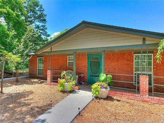 5th image of 1717 Mimosa Ln