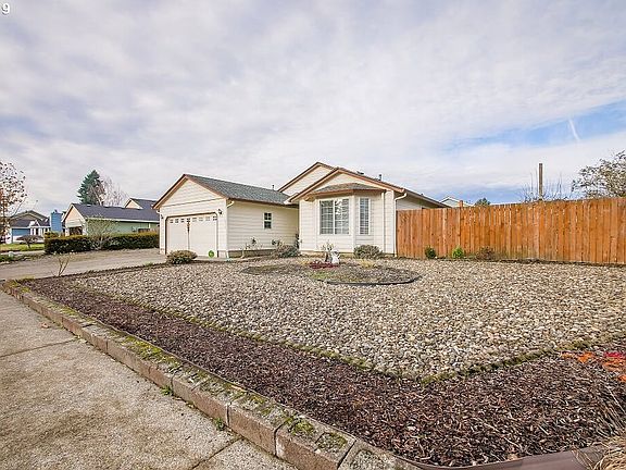 5th image of 10410 NE 73rd St