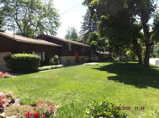858 S 15th Ave, Sturgeon Bay, WI 54235
