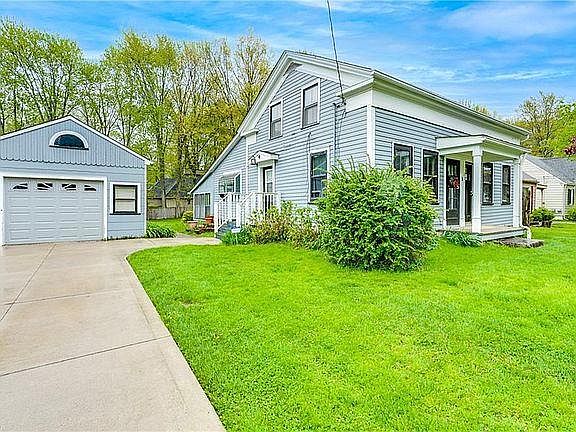 3rd image of 232 Stanmary Dr