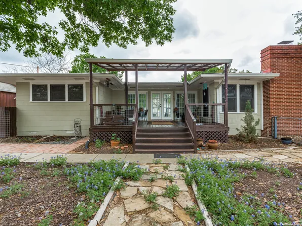 402 THORAIN BLVD, San Antonio, TX 78212