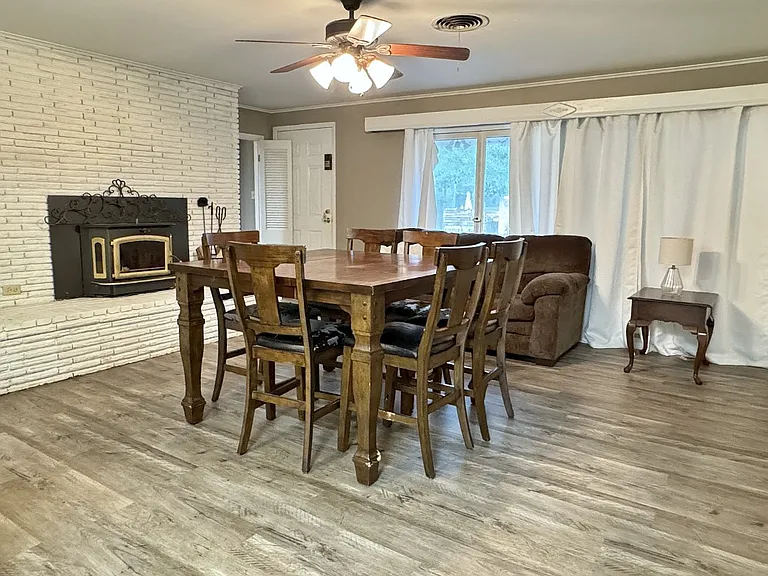 102 N Pinecrest Dr — Photo 17