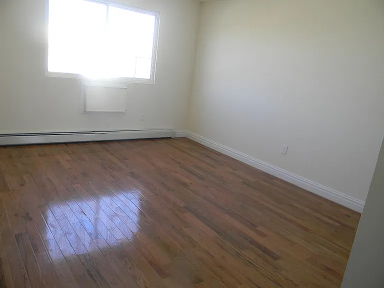 3410 Wickham Ave #1 — Photo 8