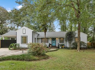 4058 Robin Dr, Jackson, MS 39206