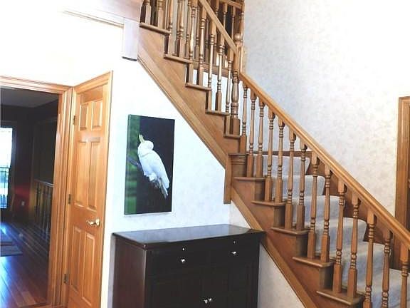 5th image of 9749 Silverleaf Dr