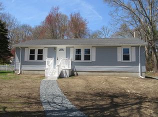 22 Alcazar Ave, Dartmouth, MA 02747