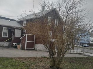 812 Plymouth Ave, Fall River, MA 02721