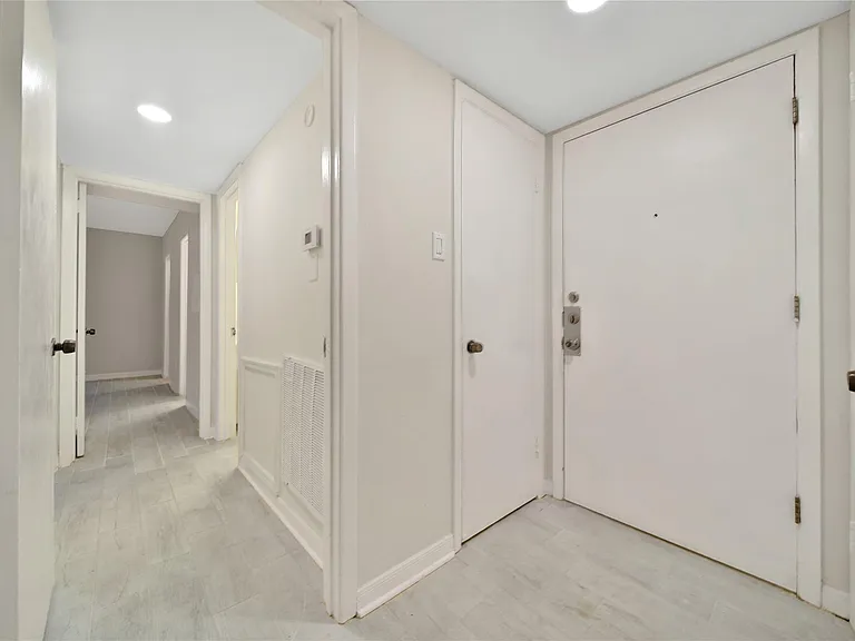 2822 Briarhurst Dr #45 — Photo 17