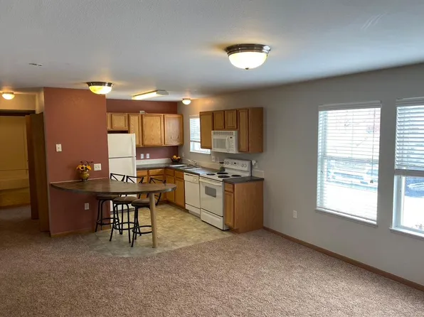 611 Mitchell St #N-5, Laramie, WY 82072