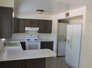 253 Bonnymede Rd, Pueblo, CO 81001