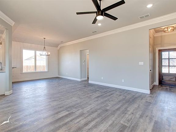 4th image of 7408 Texas Ave