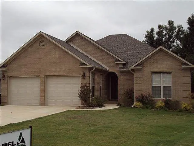 420 Brookstone Dr — Photo 1