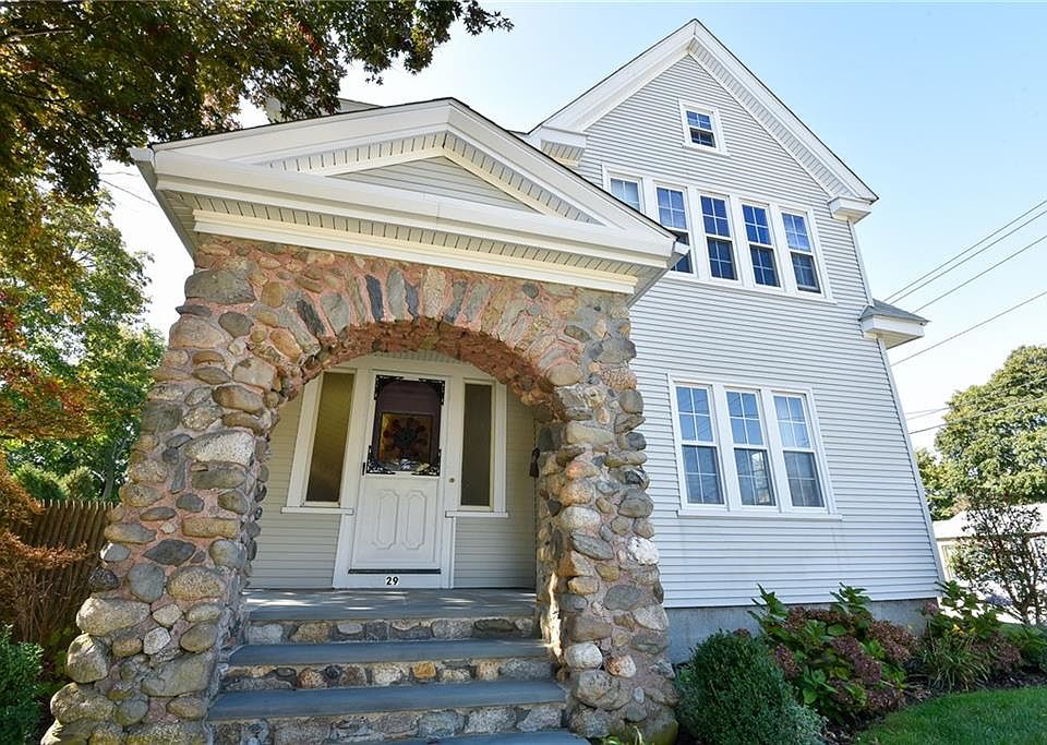 29 Parkside Dr, Warwick, RI 02888 Zillow
