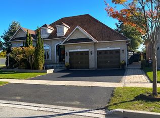 452 Athabasca Dr, Vaughan, ON L6A 3S2