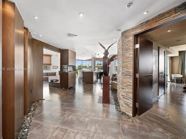 110 Washington Ave APT 1709, Miami Beach, FL 33139