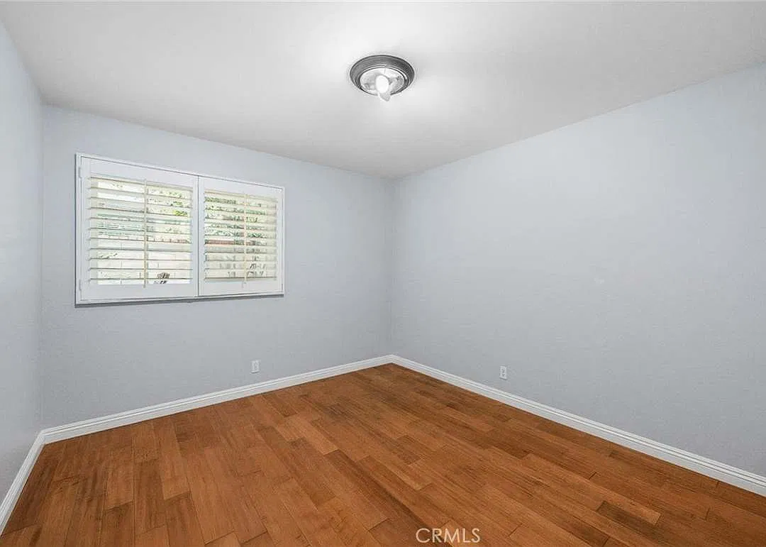 4 bed, 2455 sqft, $5,200 — Photo 4