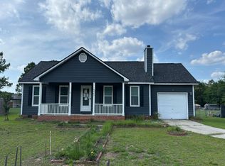 521 Camden Rd, Raeford, NC 28376