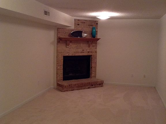 5th image of 6014 Wheatfield Dr