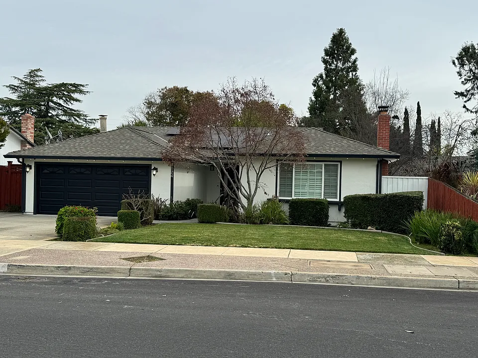 5124 Selinda Way