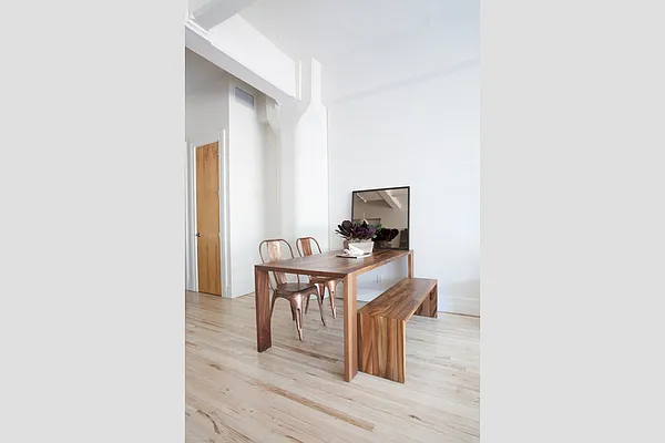 Sold by Stribling | media 11