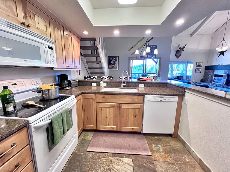 107 N Harris St #318 — Photo 10
