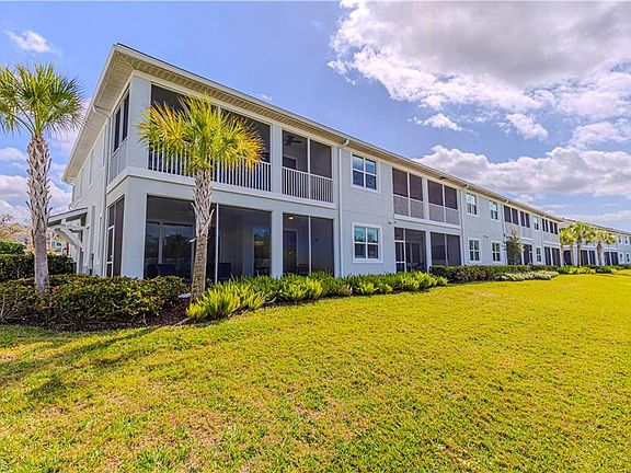 5th image of 2561 Seychelles DR #304