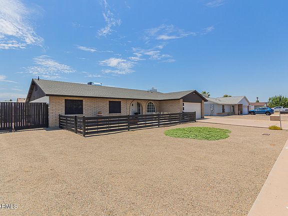 3rd image of 5003 W WINDROSE Drive
