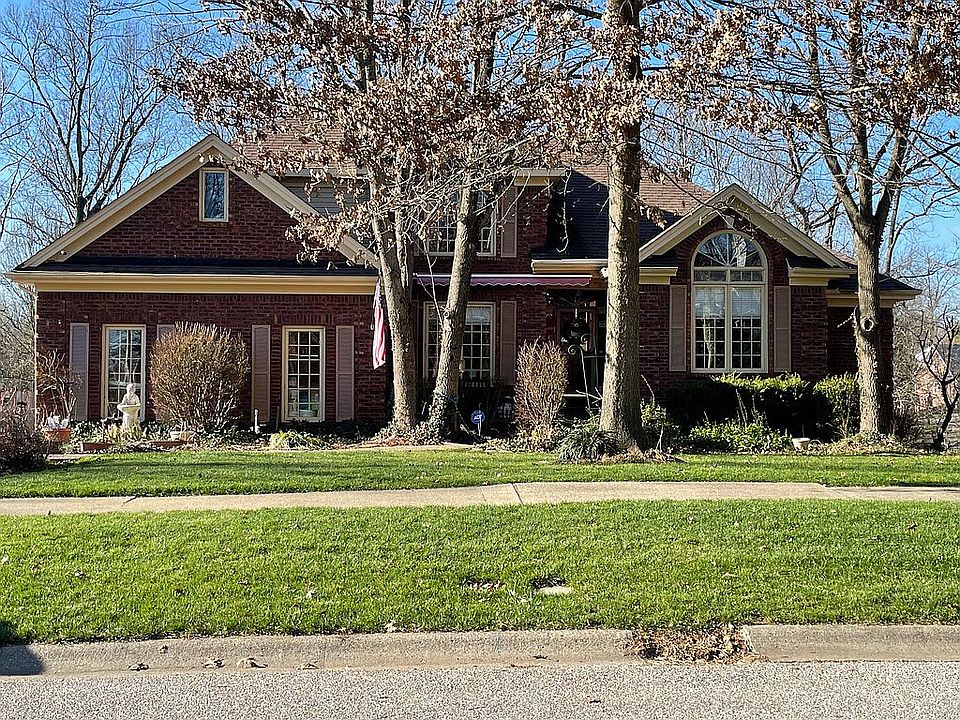 1st image of 814 Locust Pointe Pl