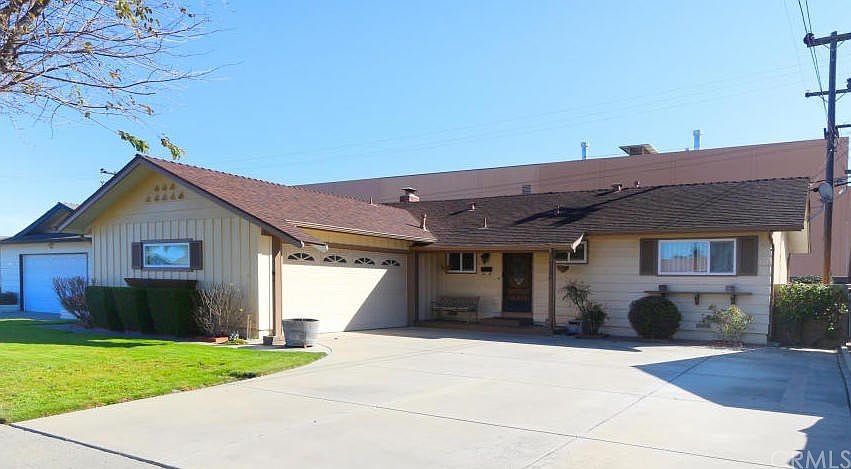 1st image of 1320 Ronald Pl