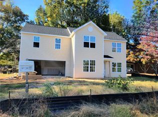 4592 Follansbee Rd, Winston Salem, NC 27127