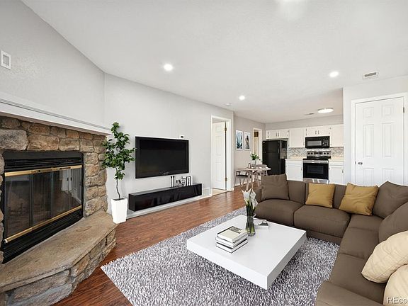 4th image of 3600 S Pierce Street #2-201