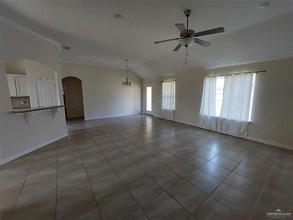 4th image of 2309 Water Willow Dr