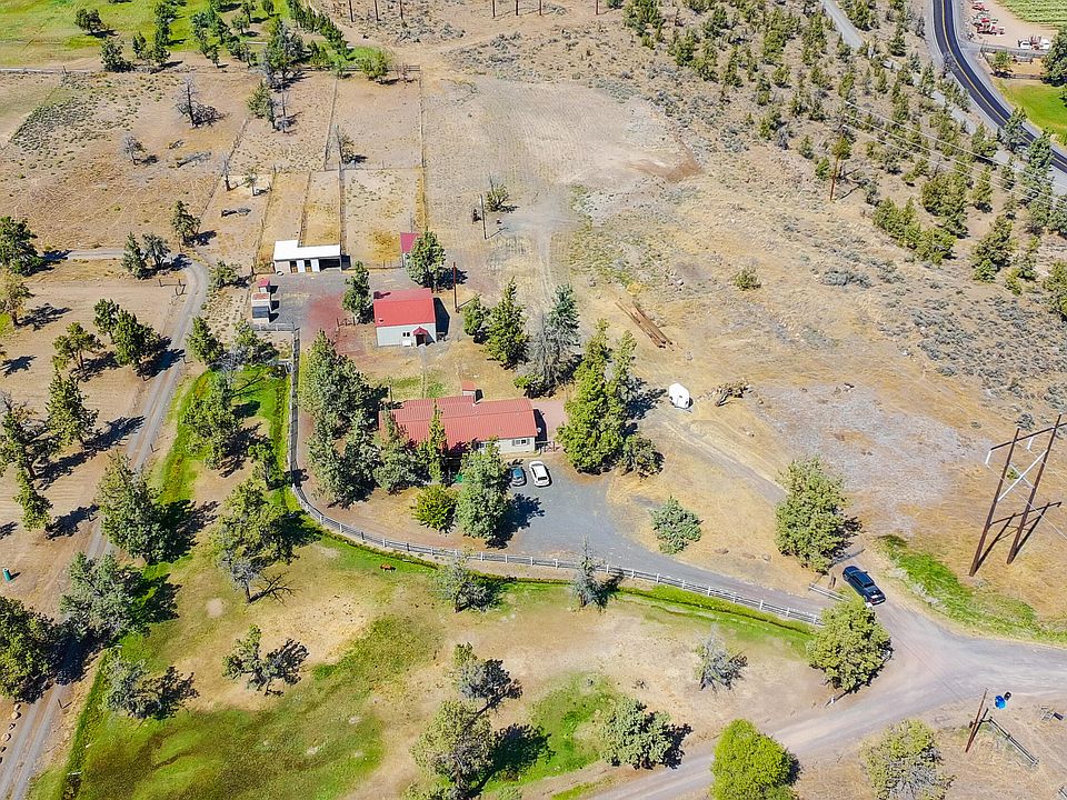 1st image of 4451 NW Quince Ln