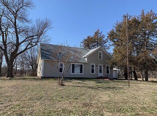 265 Evergreen Rd, Tescott, KS 67484