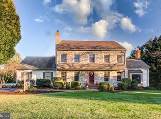 1120 Laurel Dr, York, PA 17404