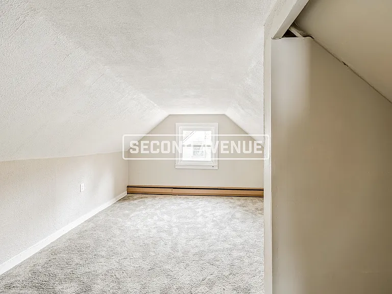 9616 Glendale Rd — Photo 10
