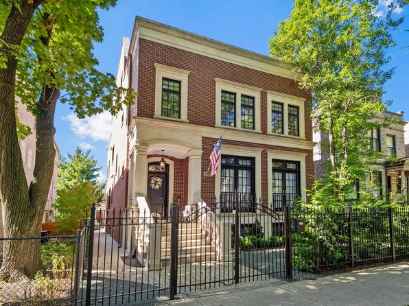 3636 N Janssen Ave, Chicago, IL 60613