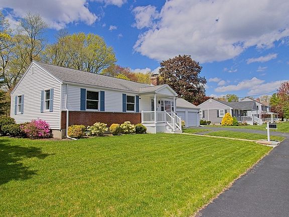 2nd image of 31 Brierwood Rd