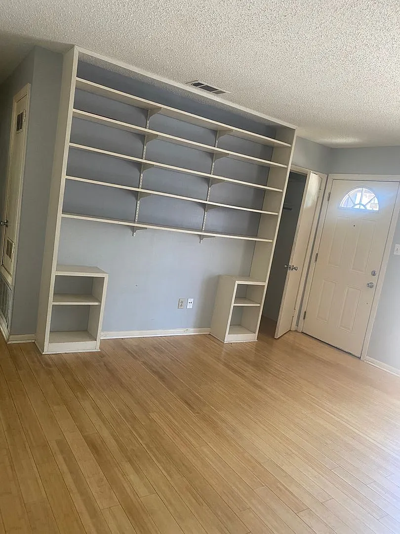 Perfect 3 bedroom 2 bathroom house located in Little Rock! — Photo 3